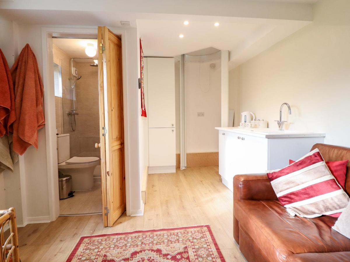 Villa Westoe Hideaway Llangollen Exterior foto